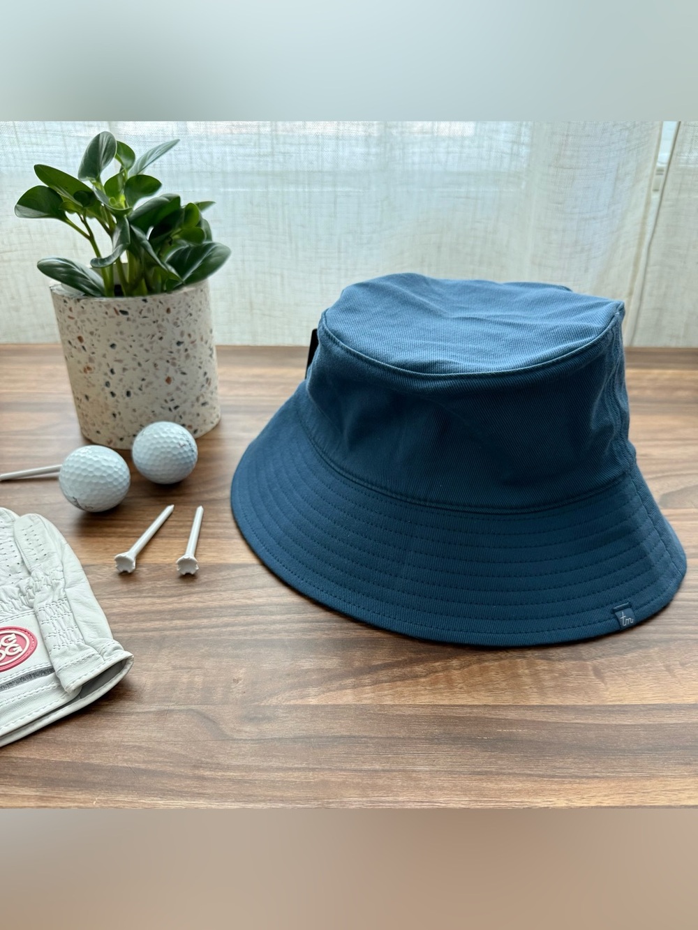 TravisMathew Seaview Women's Blue Bucket Hat in Dark Wash